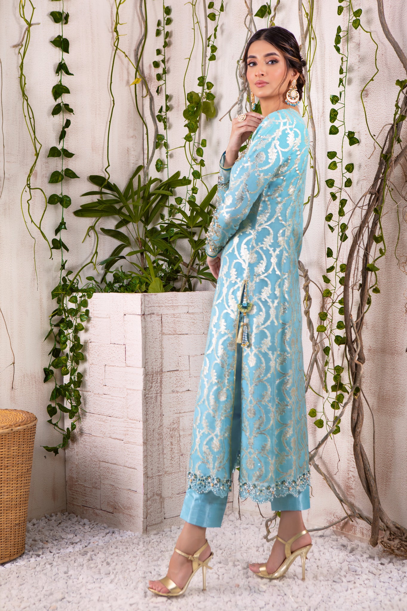 Roxana | Pakistani Designer Outfit | Sarosh Salman