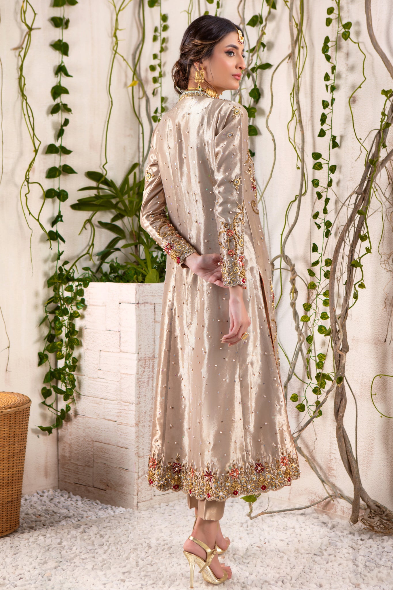 Zarin | Pakistani Designer Outfit | Sarosh Salman
