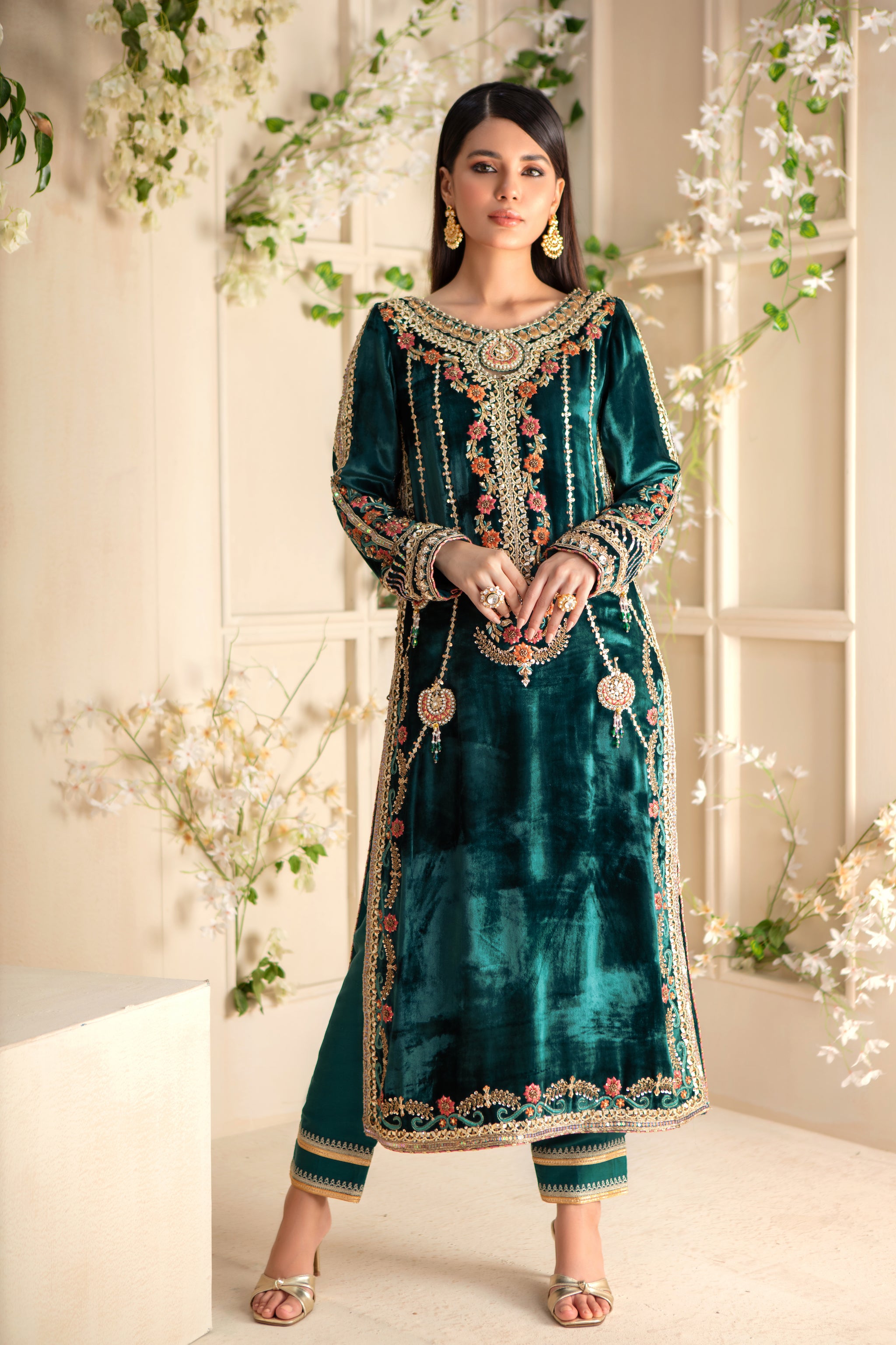 Myna | Pakistani Designer Outfit | Sarosh Salman