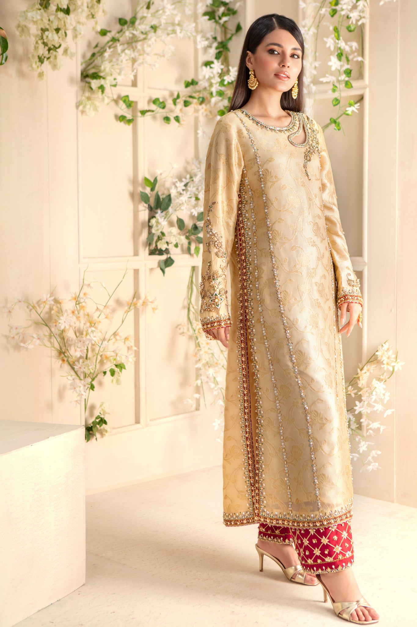 Zargul | Pakistani Designer Outfit | Sarosh Salman