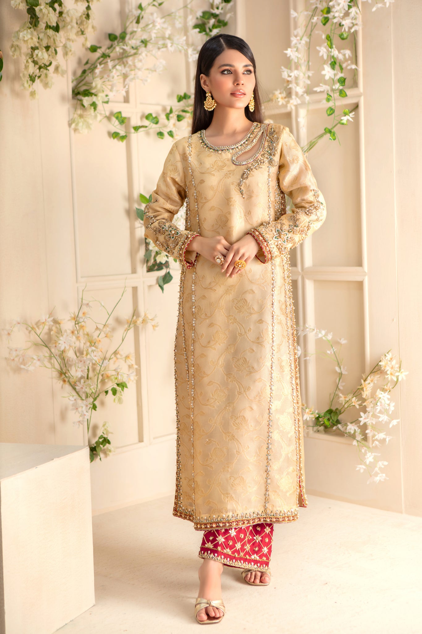 Zargul | Pakistani Designer Outfit | Sarosh Salman