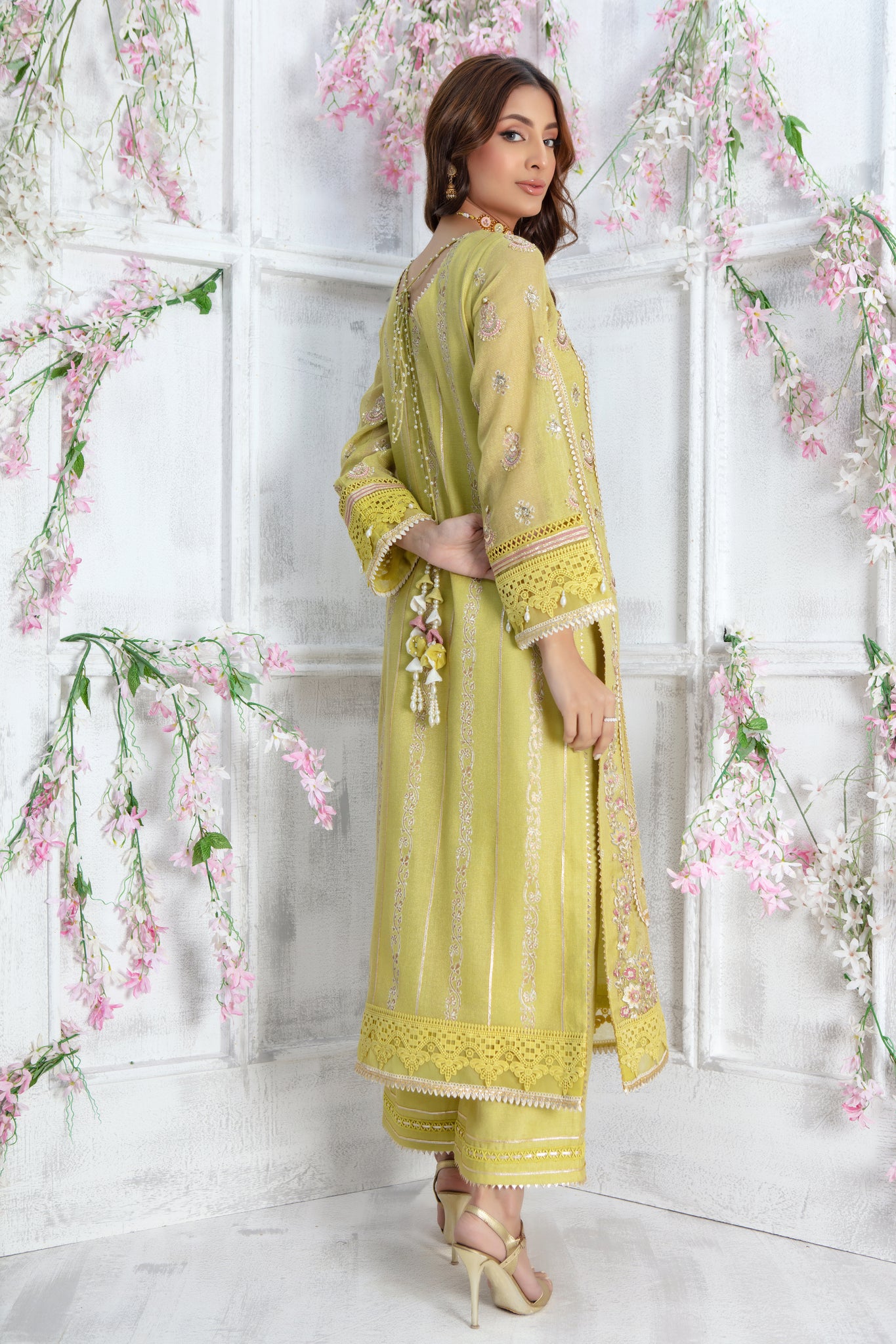 Florence | Pakistani Designer Outfit | Sarosh Salman
