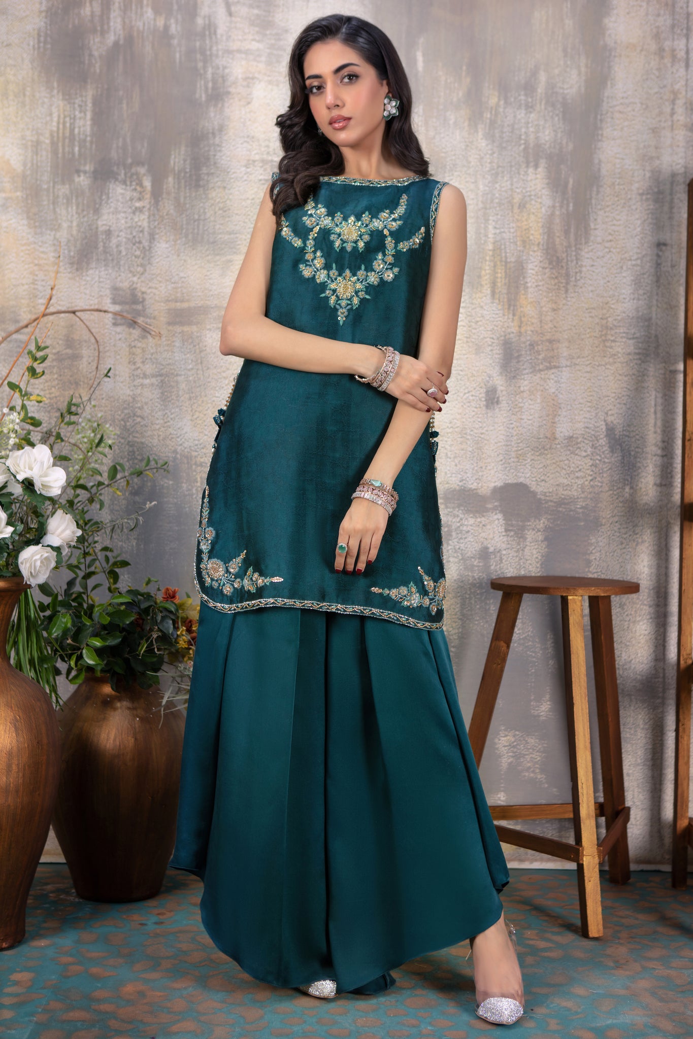 Velin | Pakistani Designer Outfit | Sarosh Salman