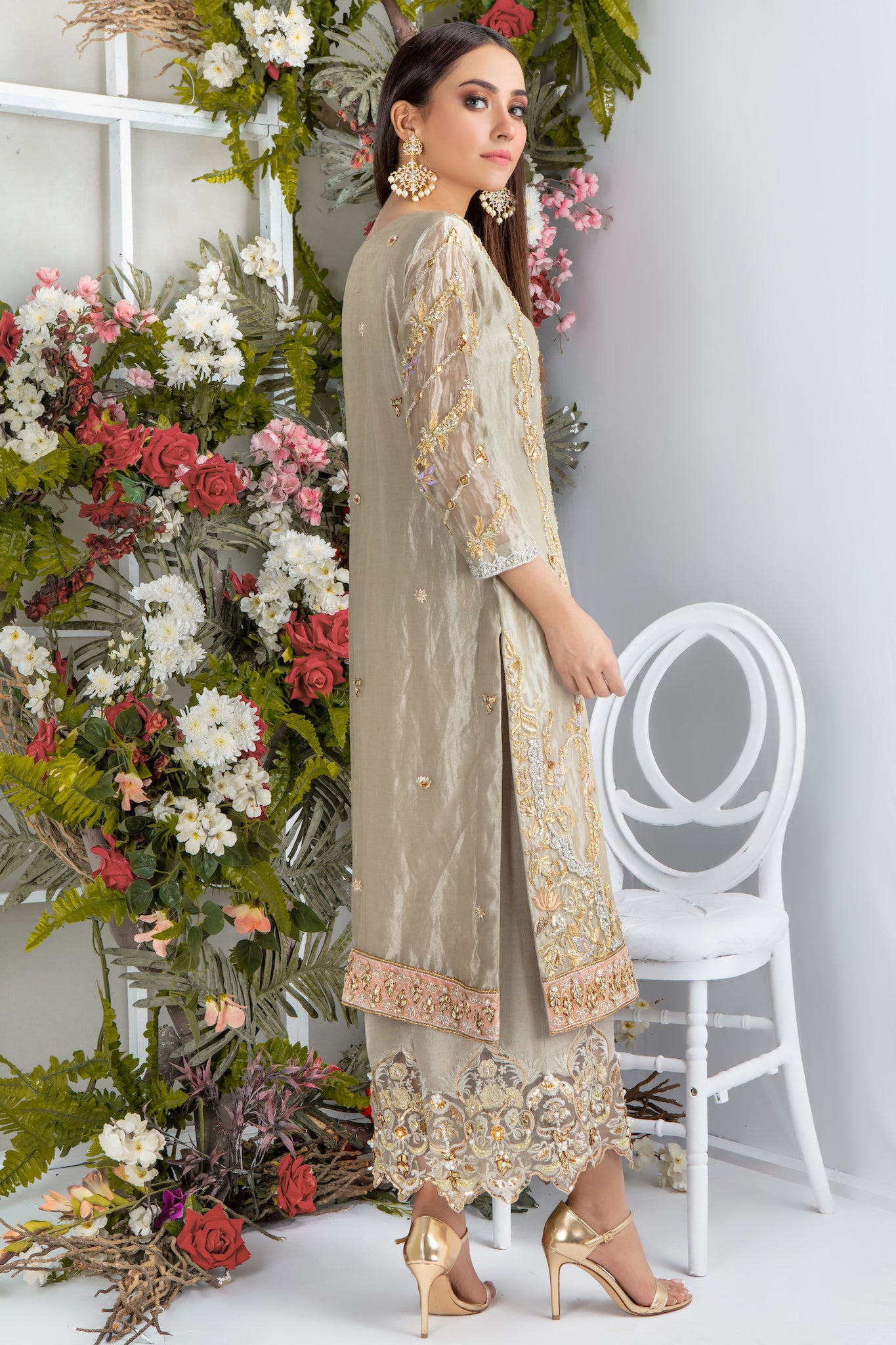 Gold Luster | Pakistani Designer Outfit | Sarosh Salman