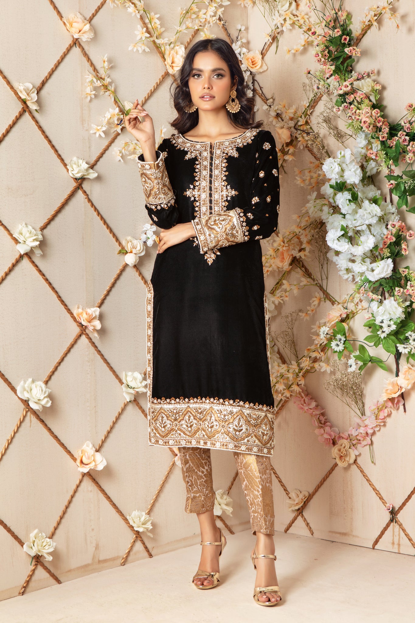 Eira | Pakistani Designer Outfit | Sarosh Salman
