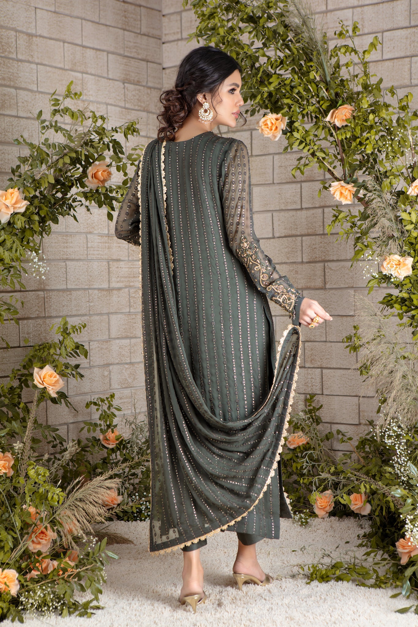 Viola | Pakistani Designer Outfit | Sarosh Salman
