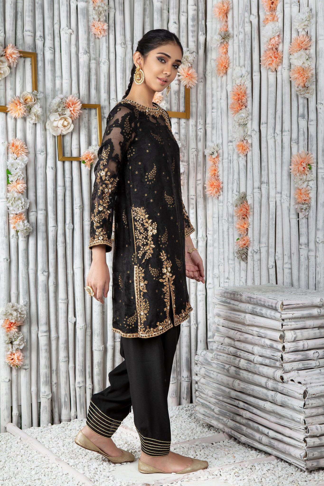 Onyx | Pakistani Designer Outfit | Sarosh Salman