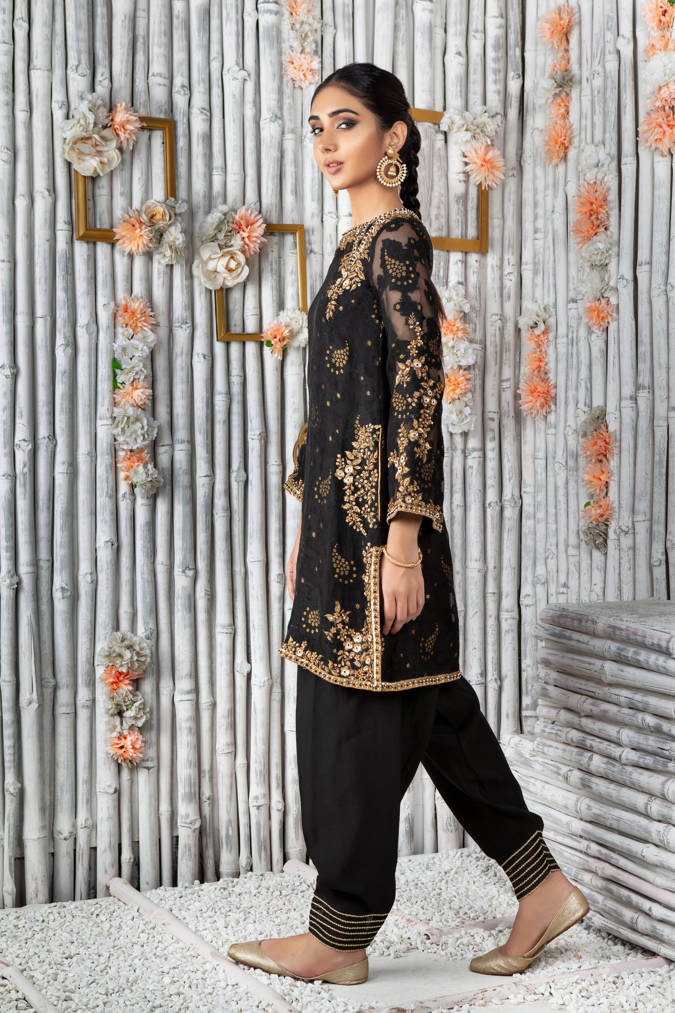 Onyx | Pakistani Designer Outfit | Sarosh Salman