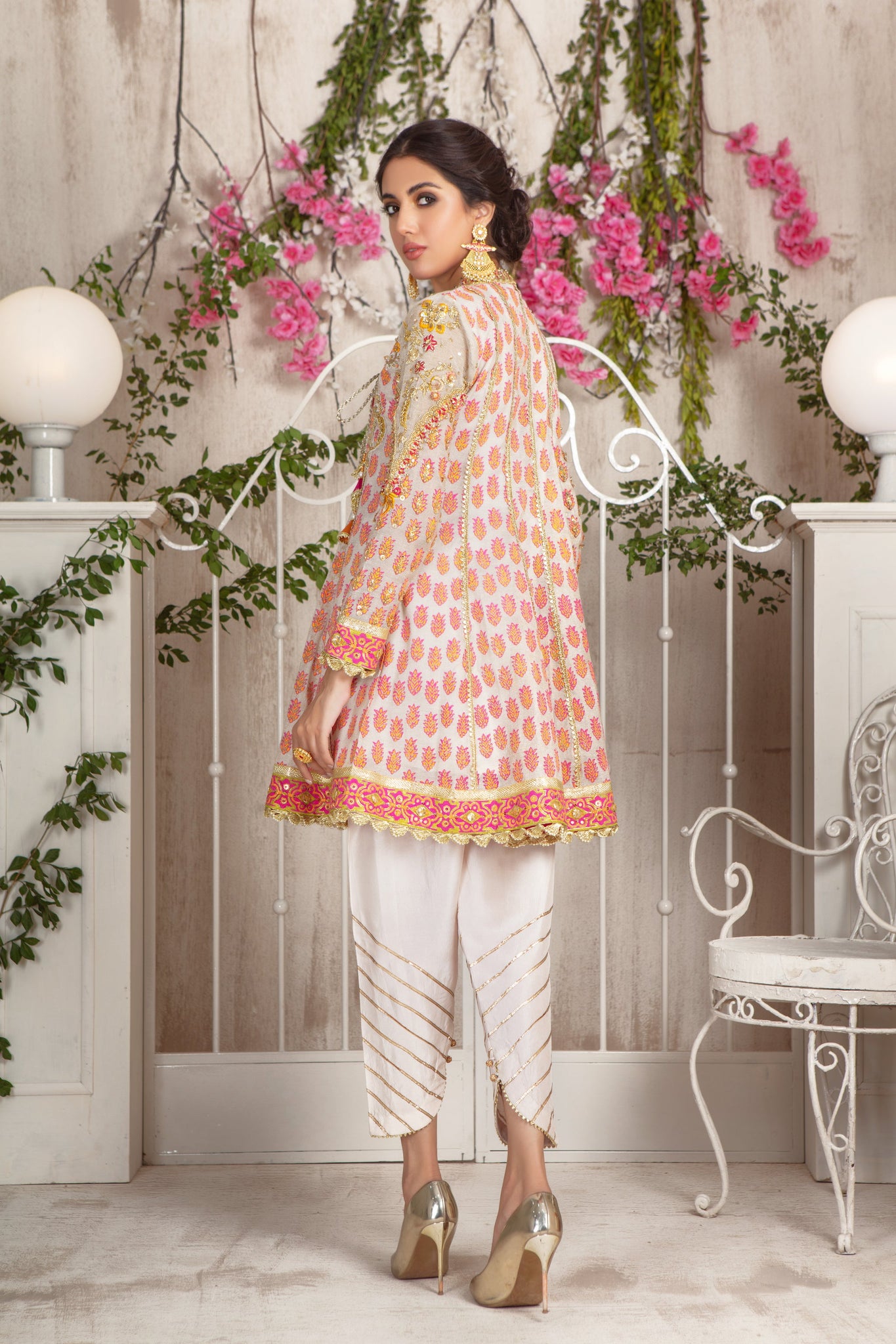 Abnus | Pakistani Designer Outfit | Sarosh Salman