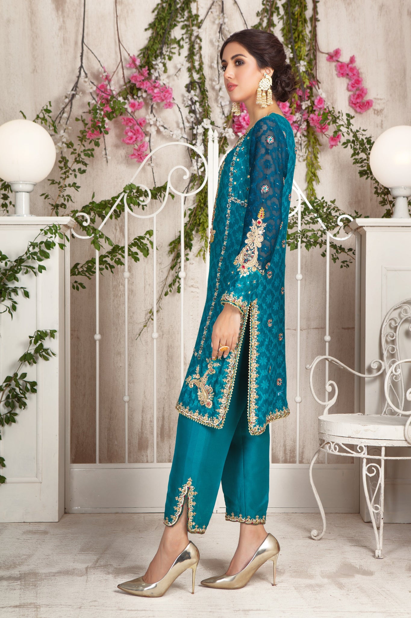 Sila | Pakistani Designer Outfit | Sarosh Salman