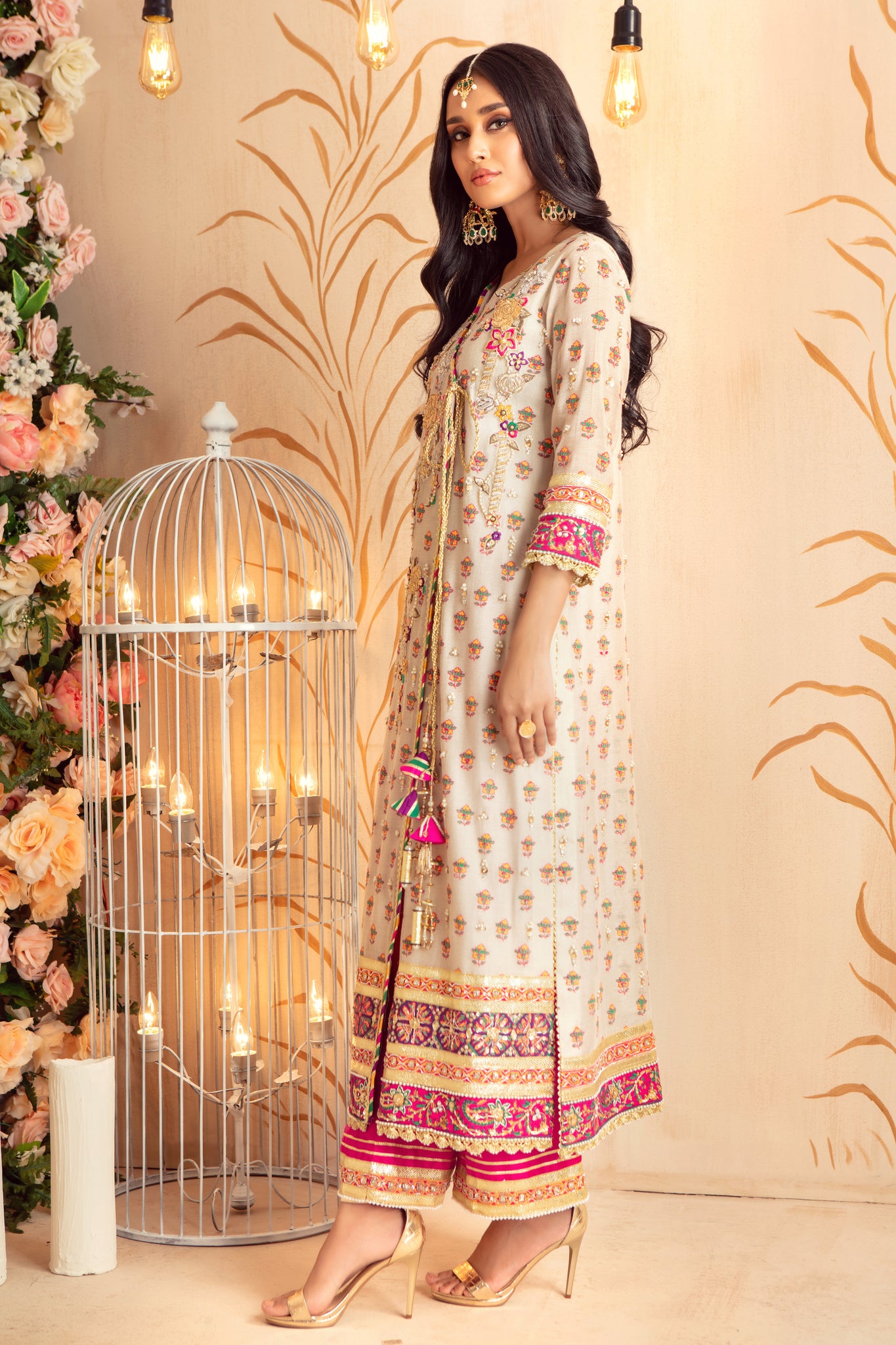 Pareshay | Pakistani Designer Outfit | Sarosh Salman