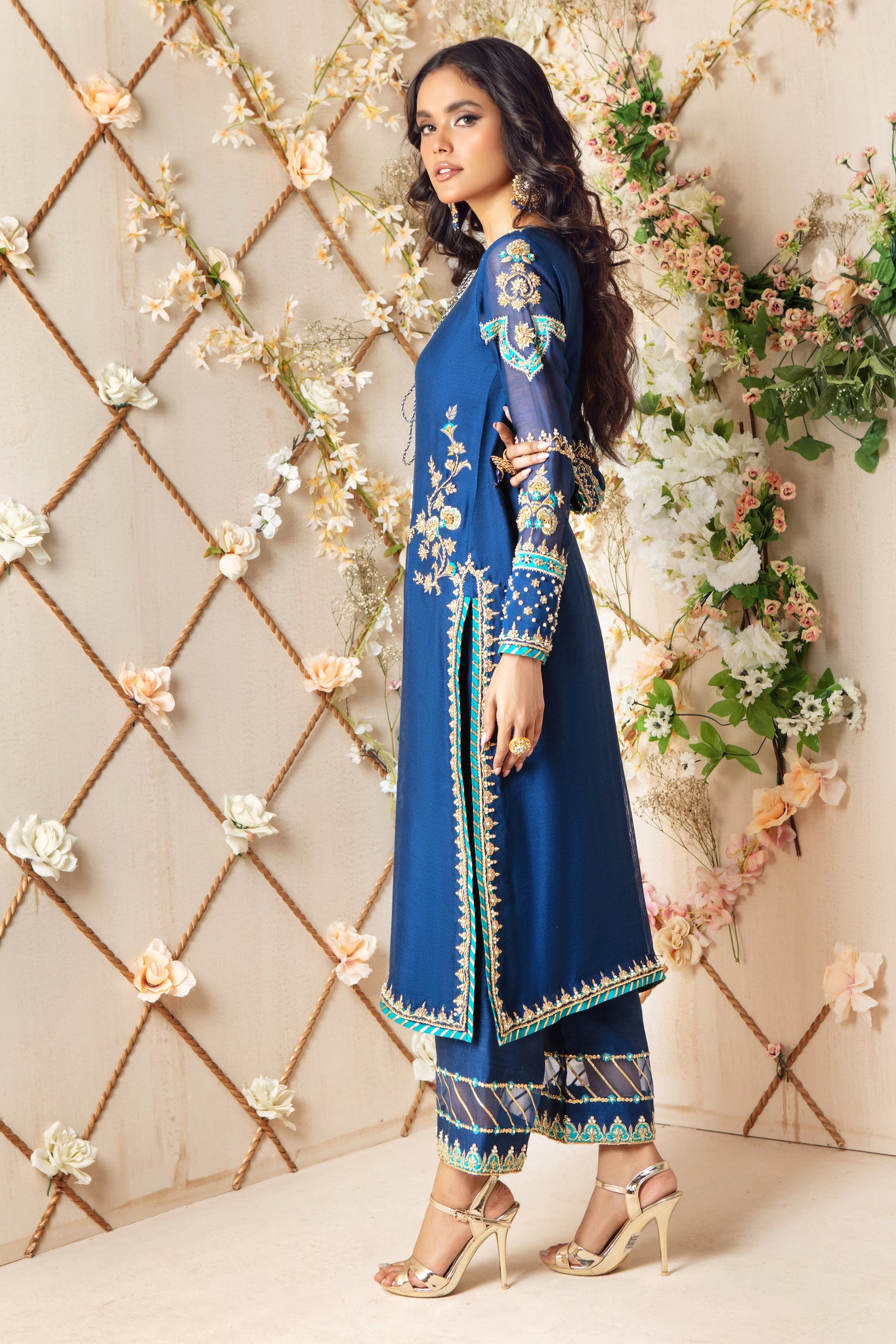 Zena | Pakistani Designer Outfit | Sarosh Salman