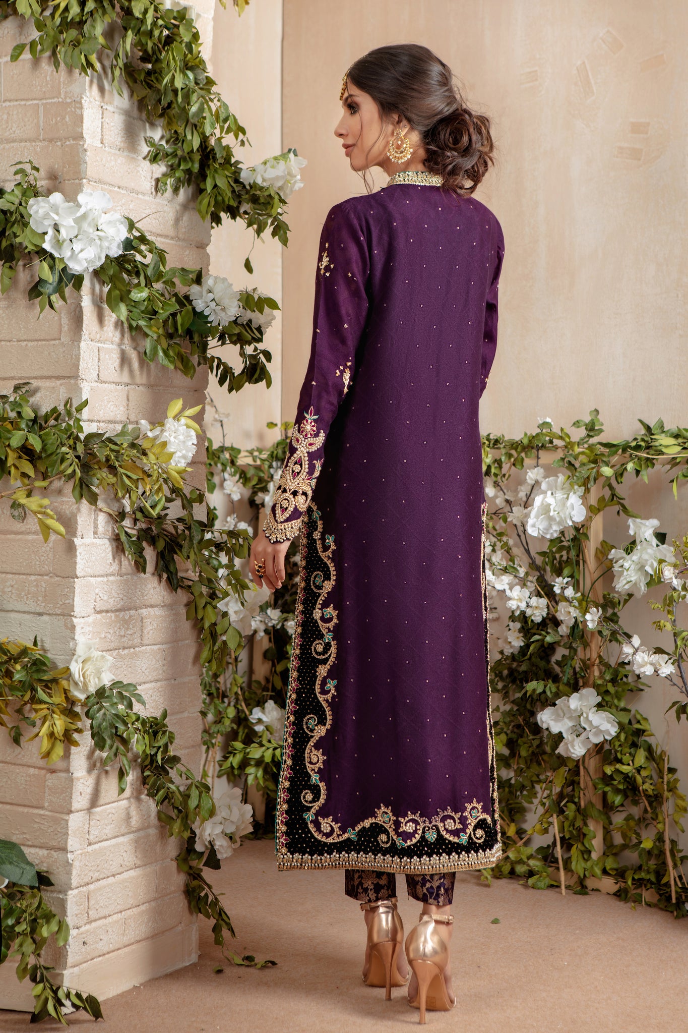 Vida | Pakistani Designer Outfit | Sarosh Salman