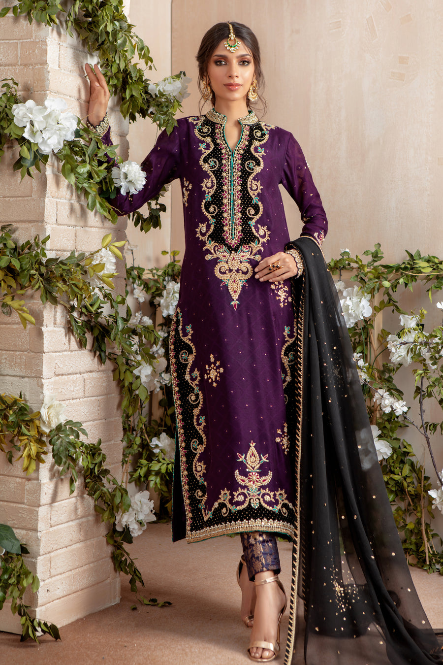 Vida | Pakistani Designer Outfit | Sarosh Salman