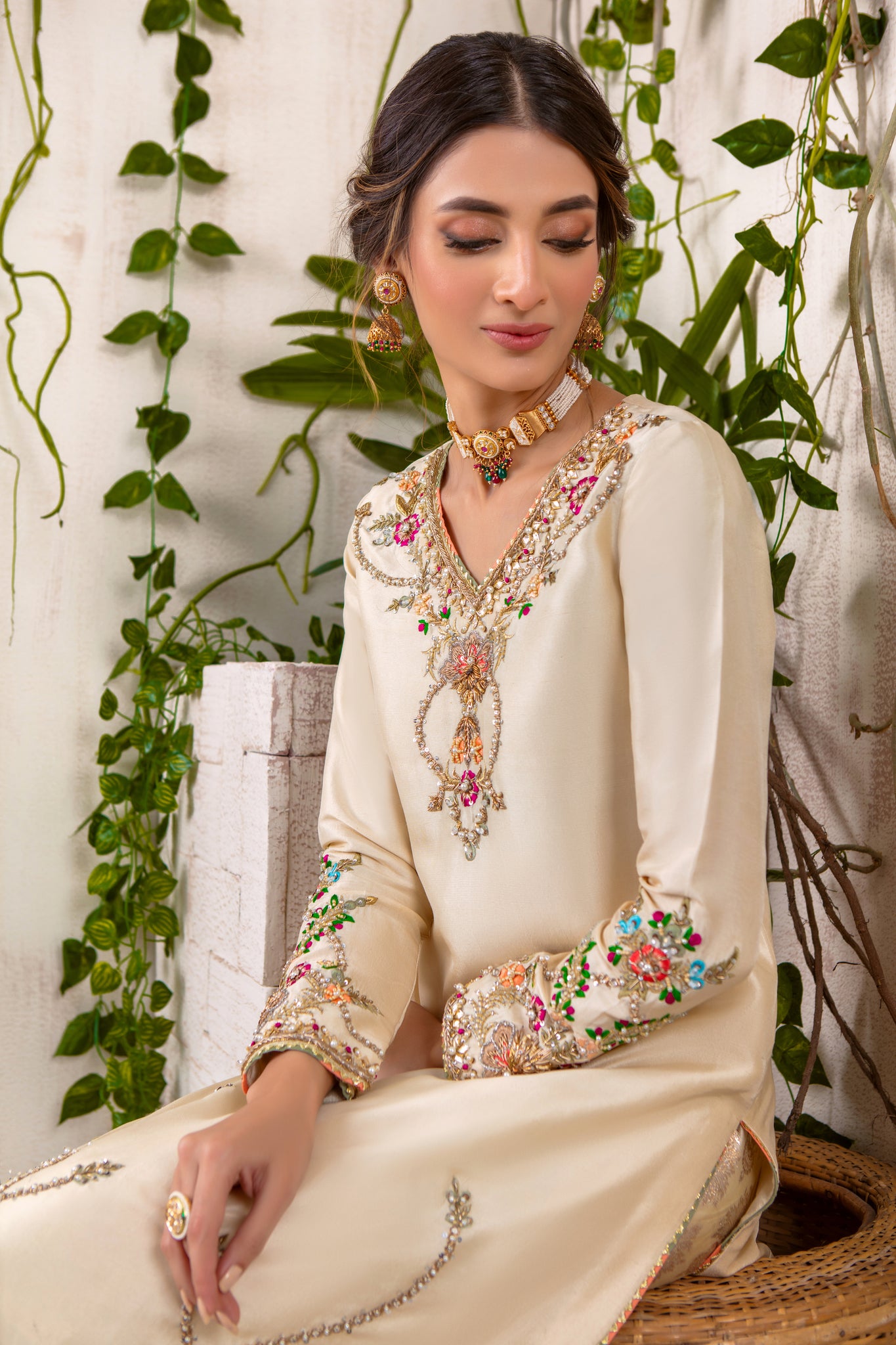 Donna | Pakistani Designer Outfit | Sarosh Salman