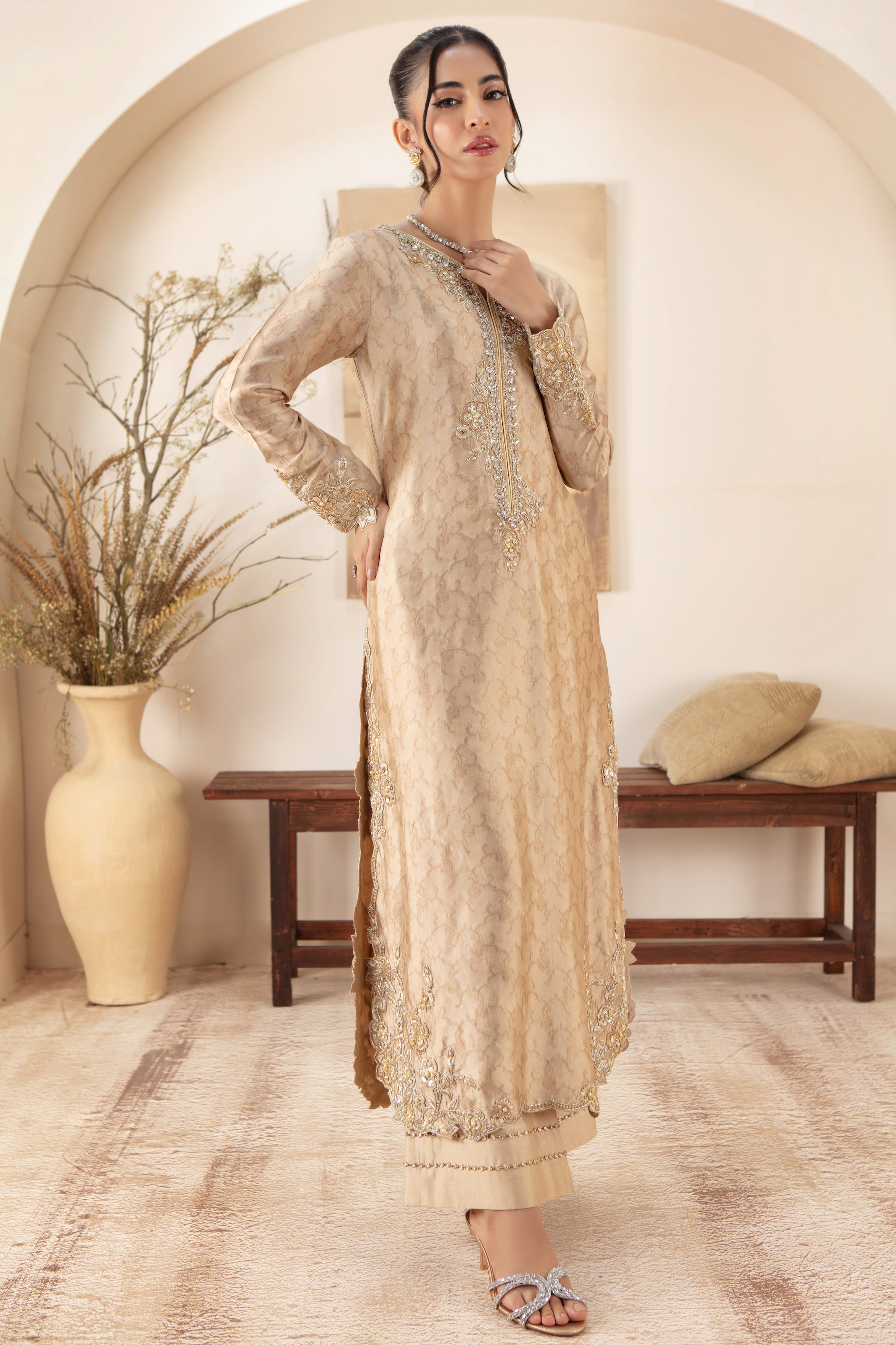 Zora | Pakistani Designer Outfit | Sarosh Salman