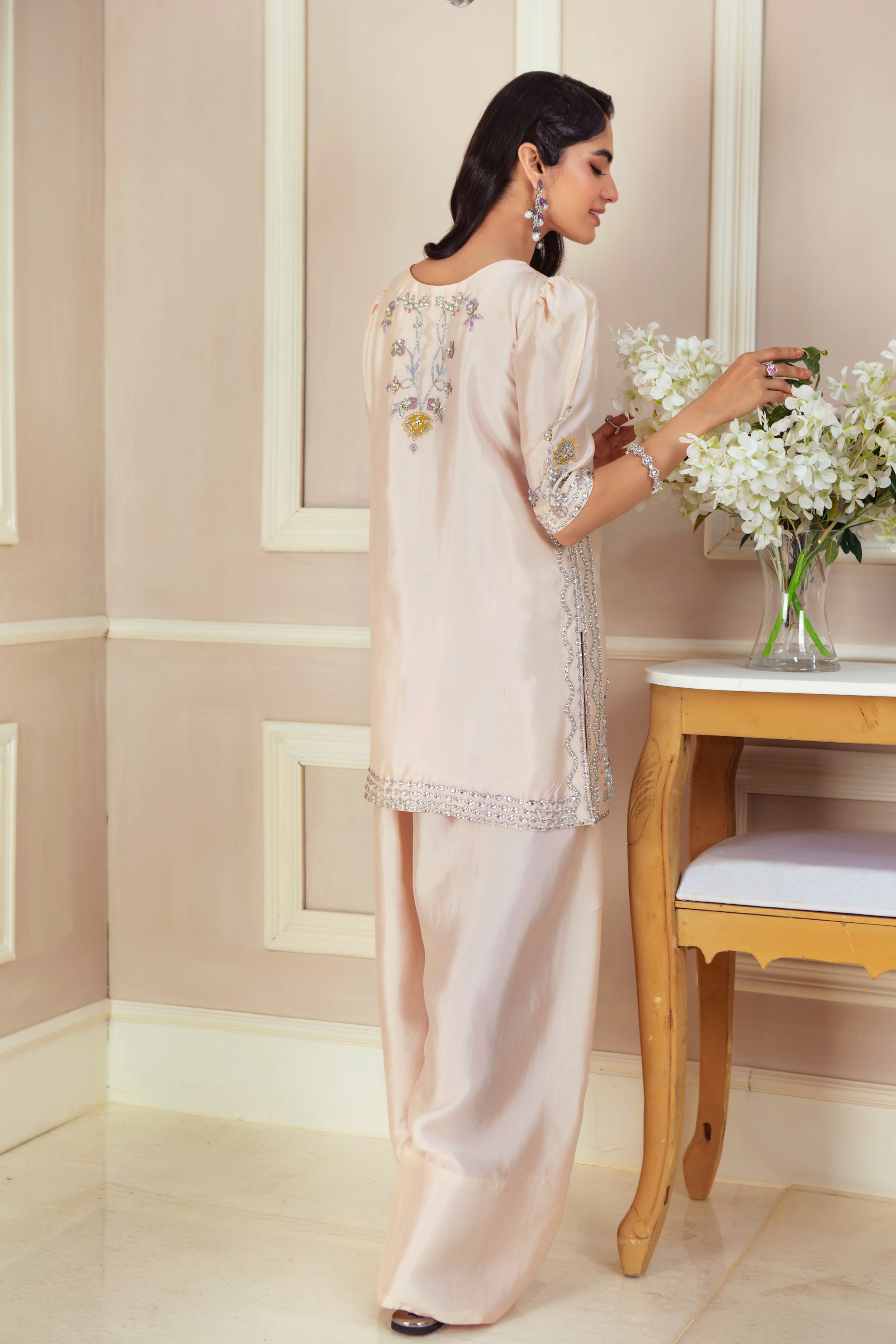 Nyx | Pakistani Designer Outfit | Sarosh Salman