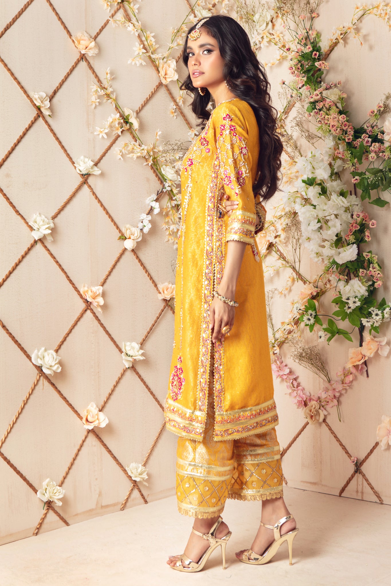 Mehr | Pakistani Designer Outfit | Sarosh Salman