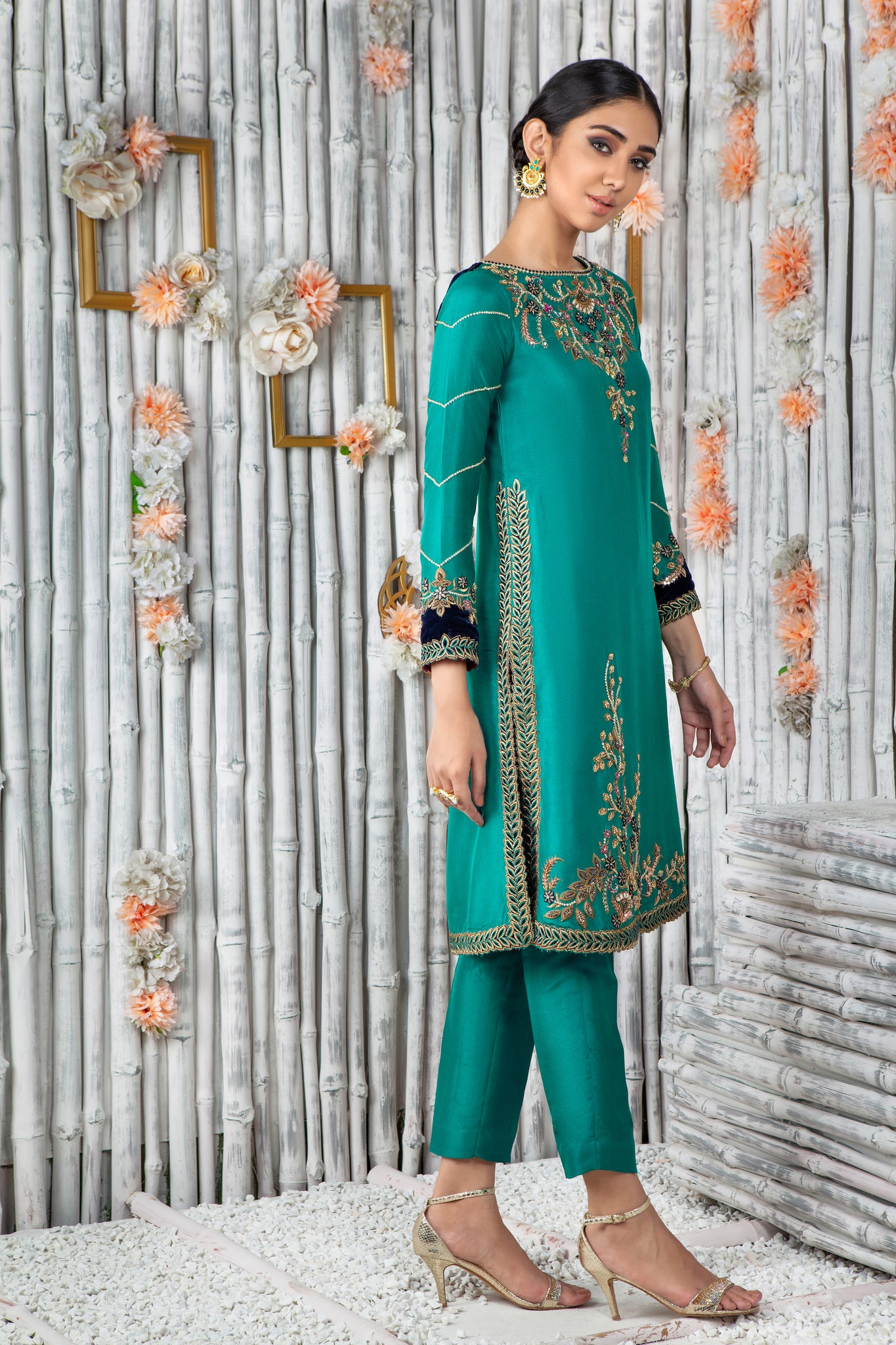 Tulum | Pakistani Designer Outfit | Sarosh Salman