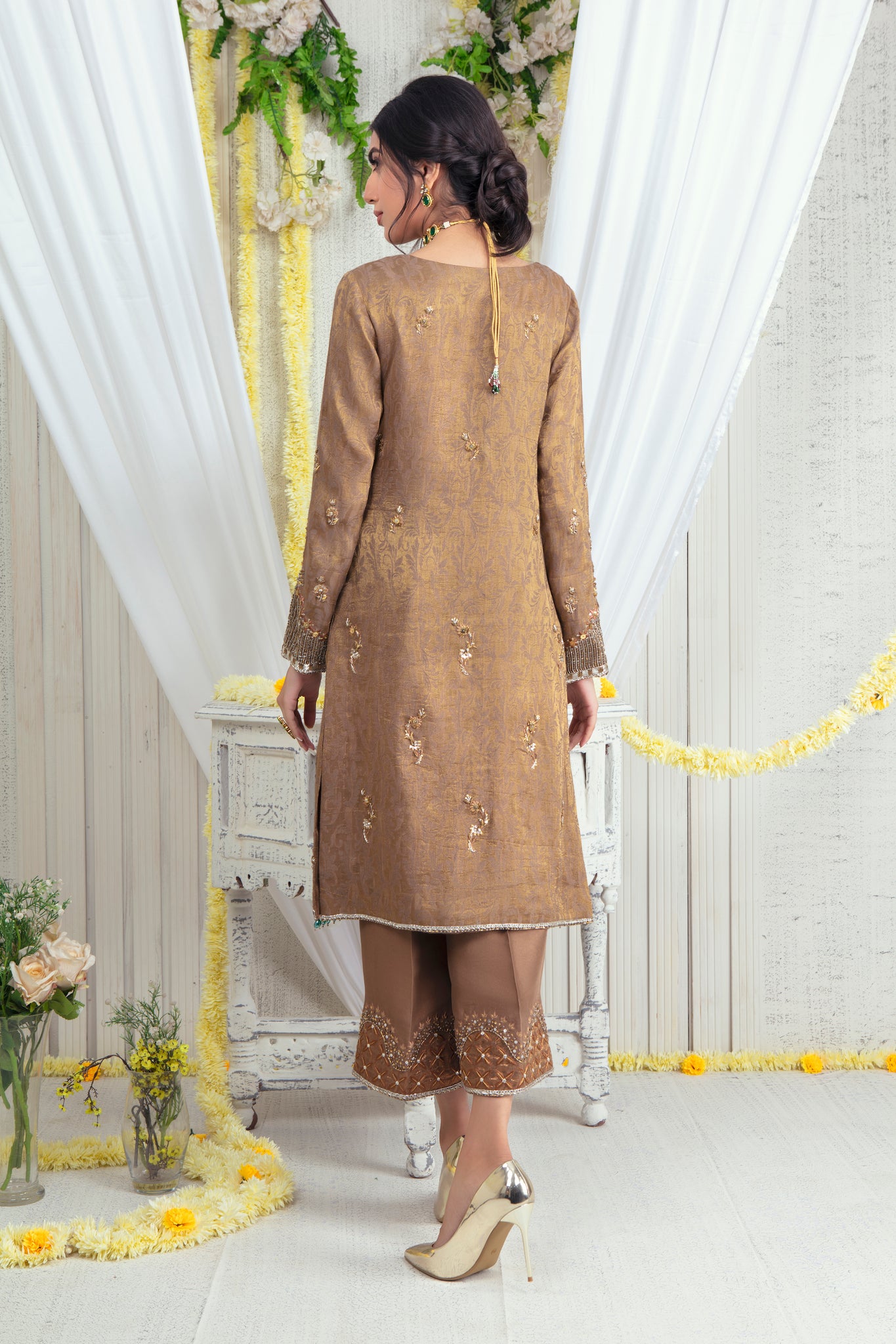 Sefa | Pakistani Designer Outfit | Sarosh Salman