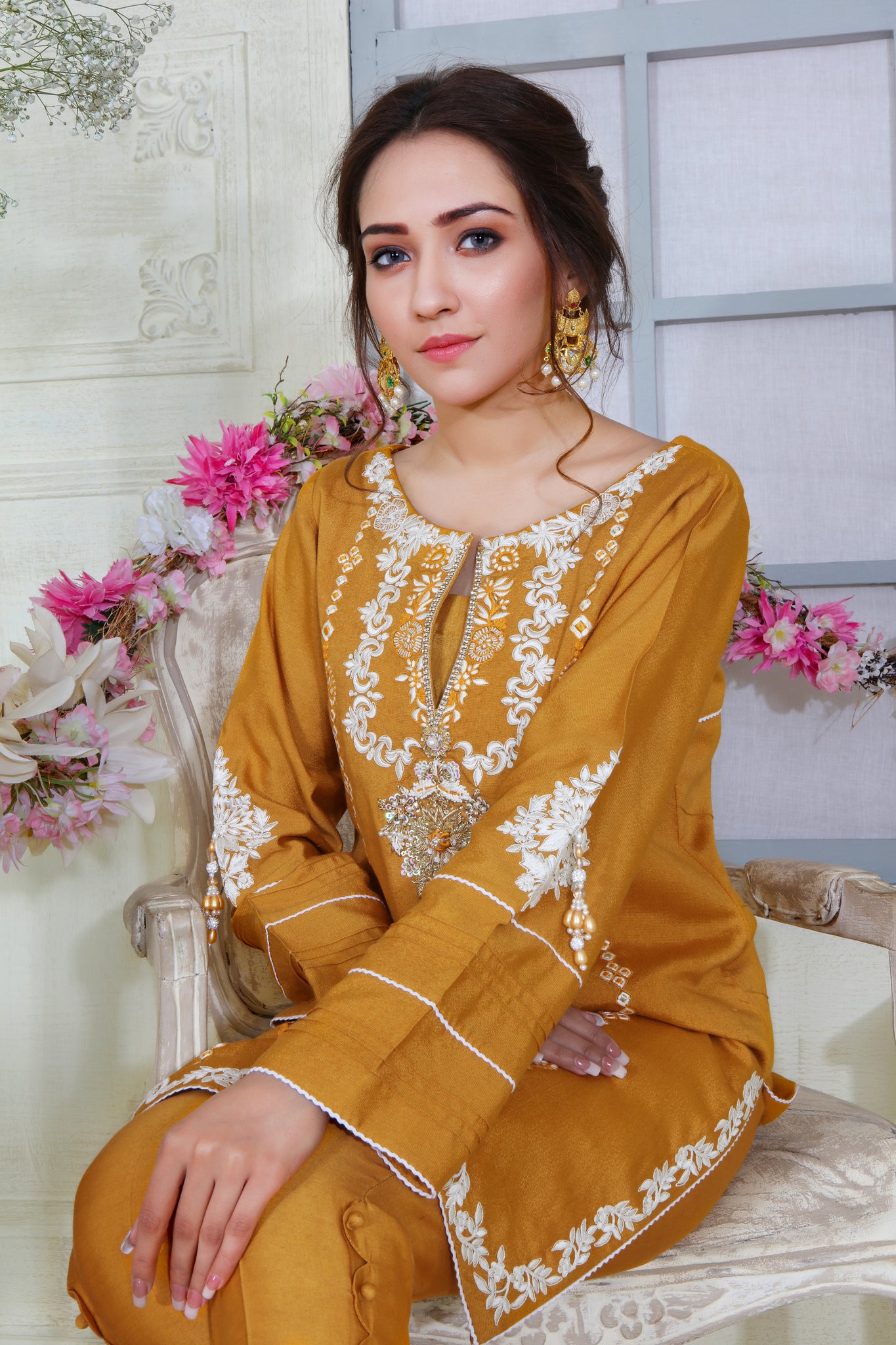 Medallion | Pakistani Designer Outfit | Sarosh Salman
