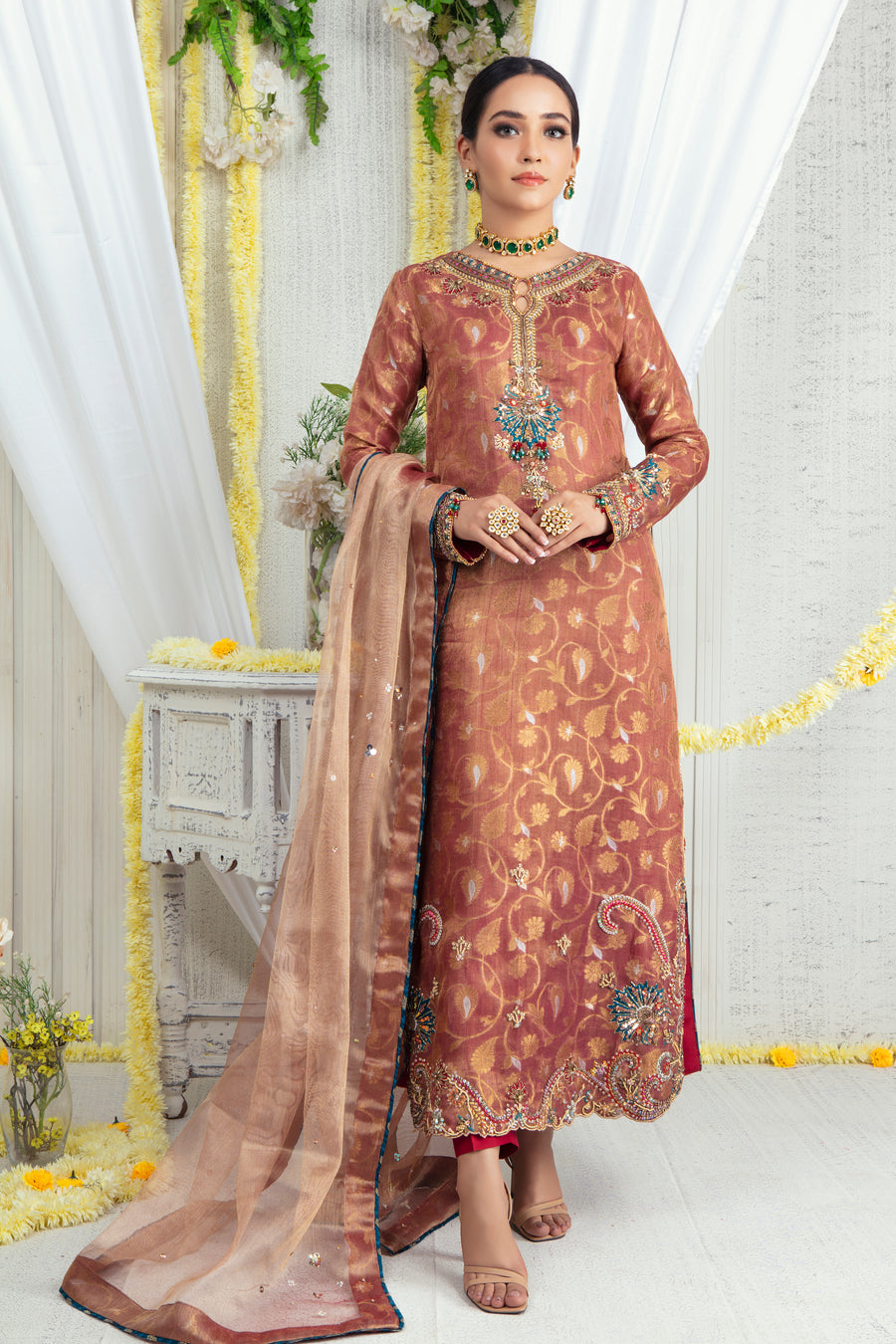 Guzel | Pakistani Designer Outfit | Sarosh Salman