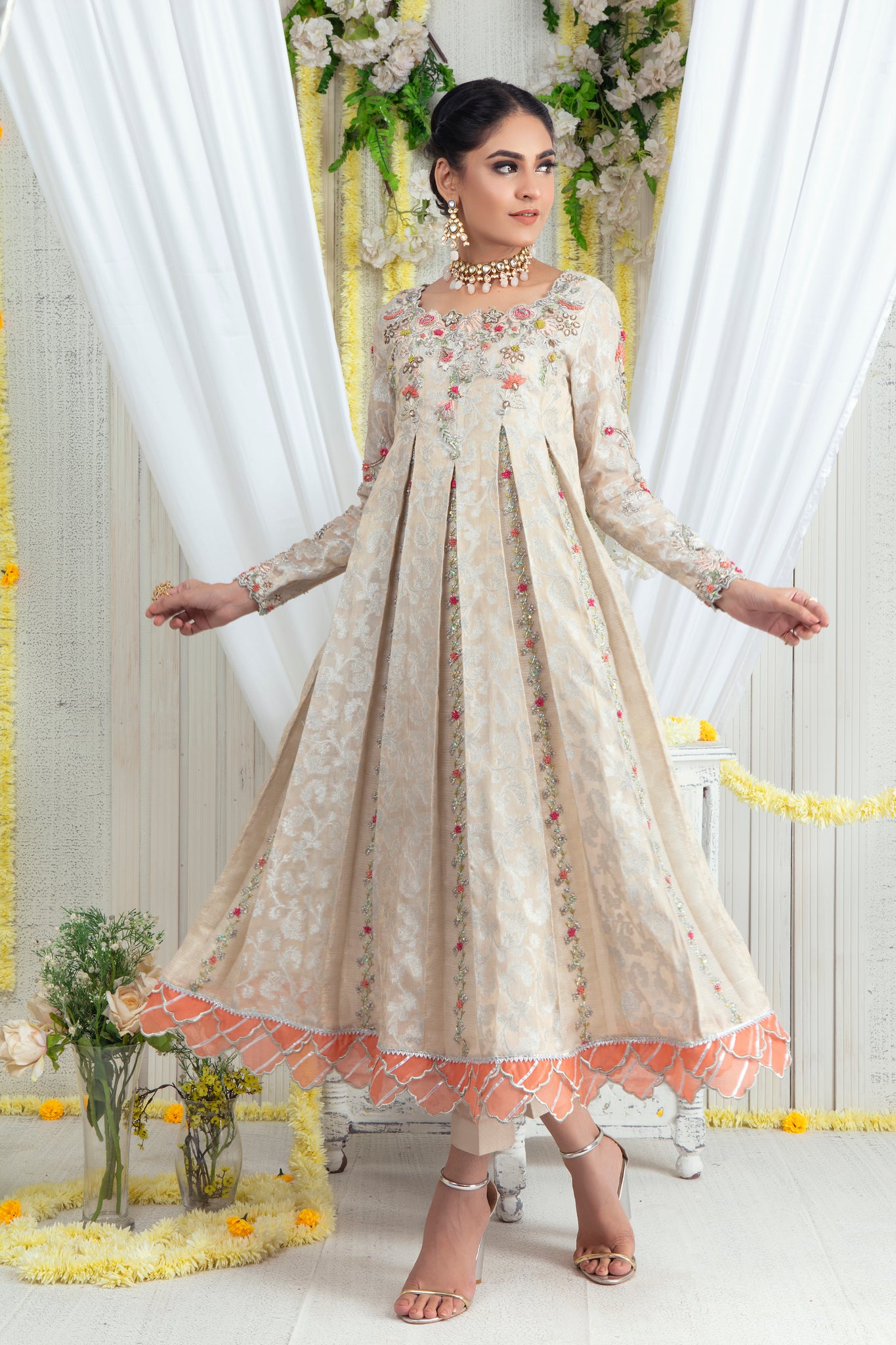 Flores | Pakistani Designer Outfit | Sarosh Salman