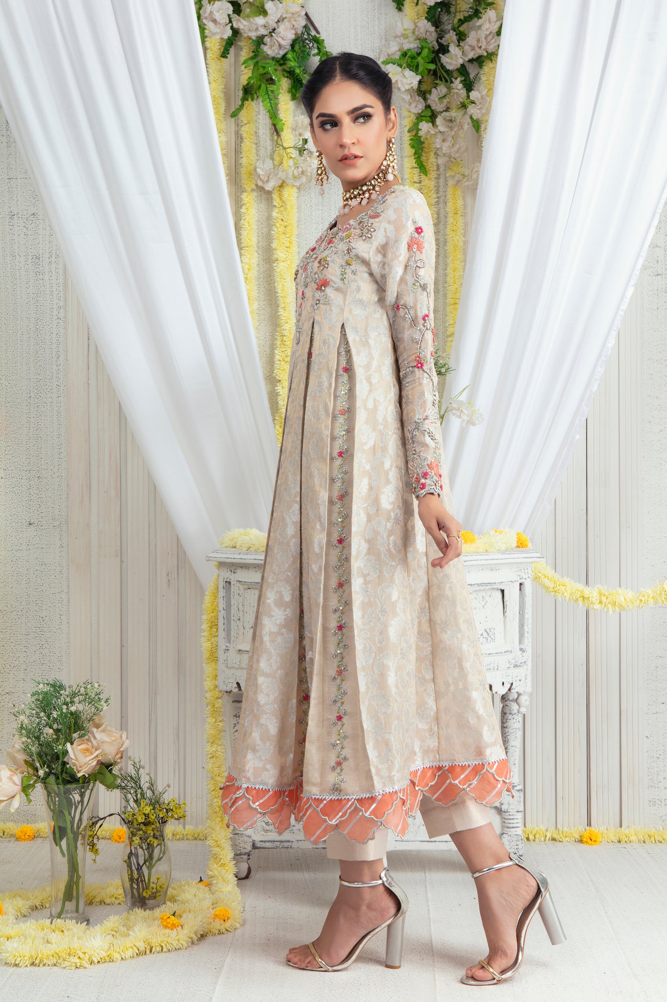 Flores | Pakistani Designer Outfit | Sarosh Salman