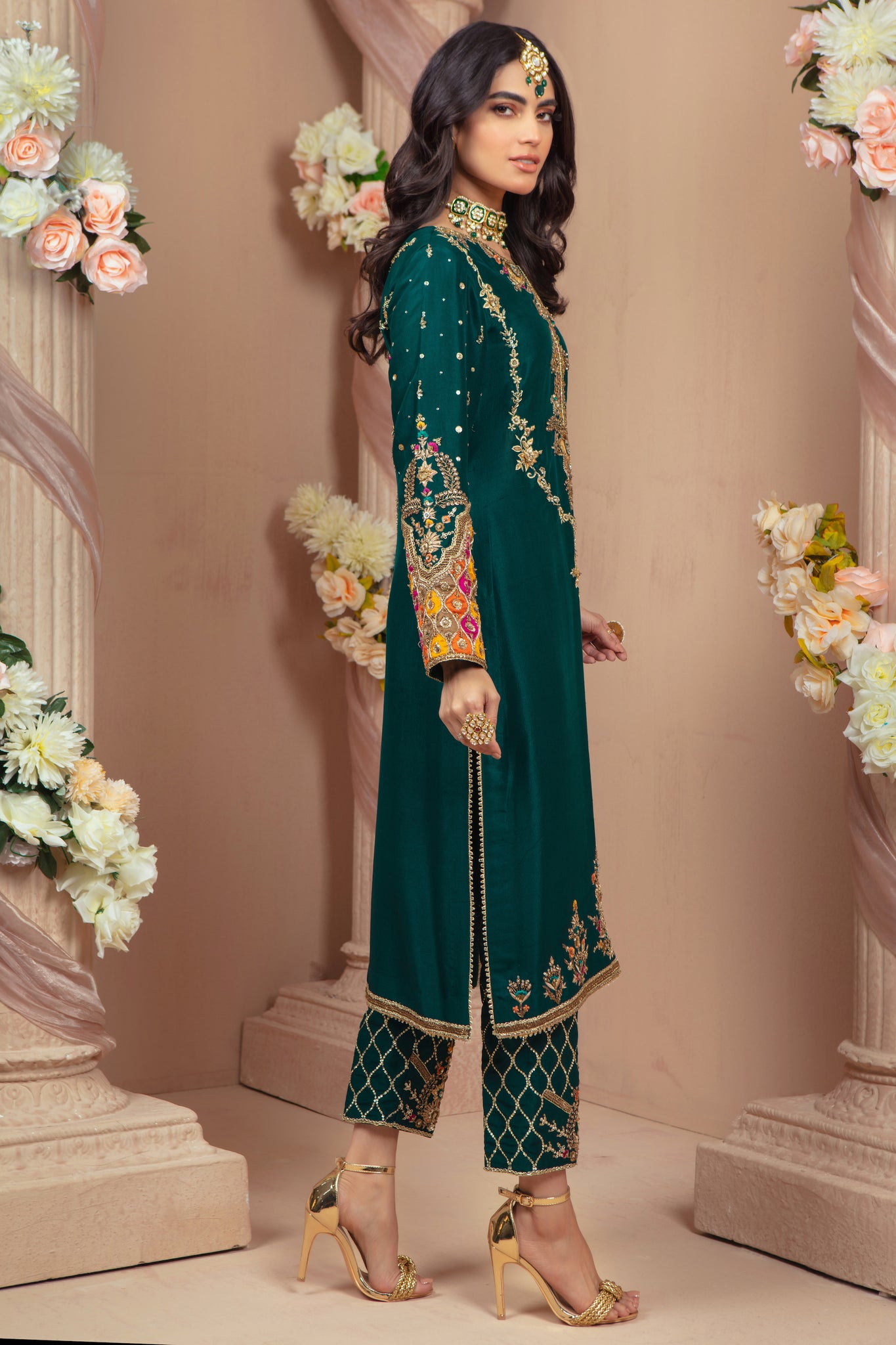 Laana | Pakistani Designer Outfit | Sarosh Salman