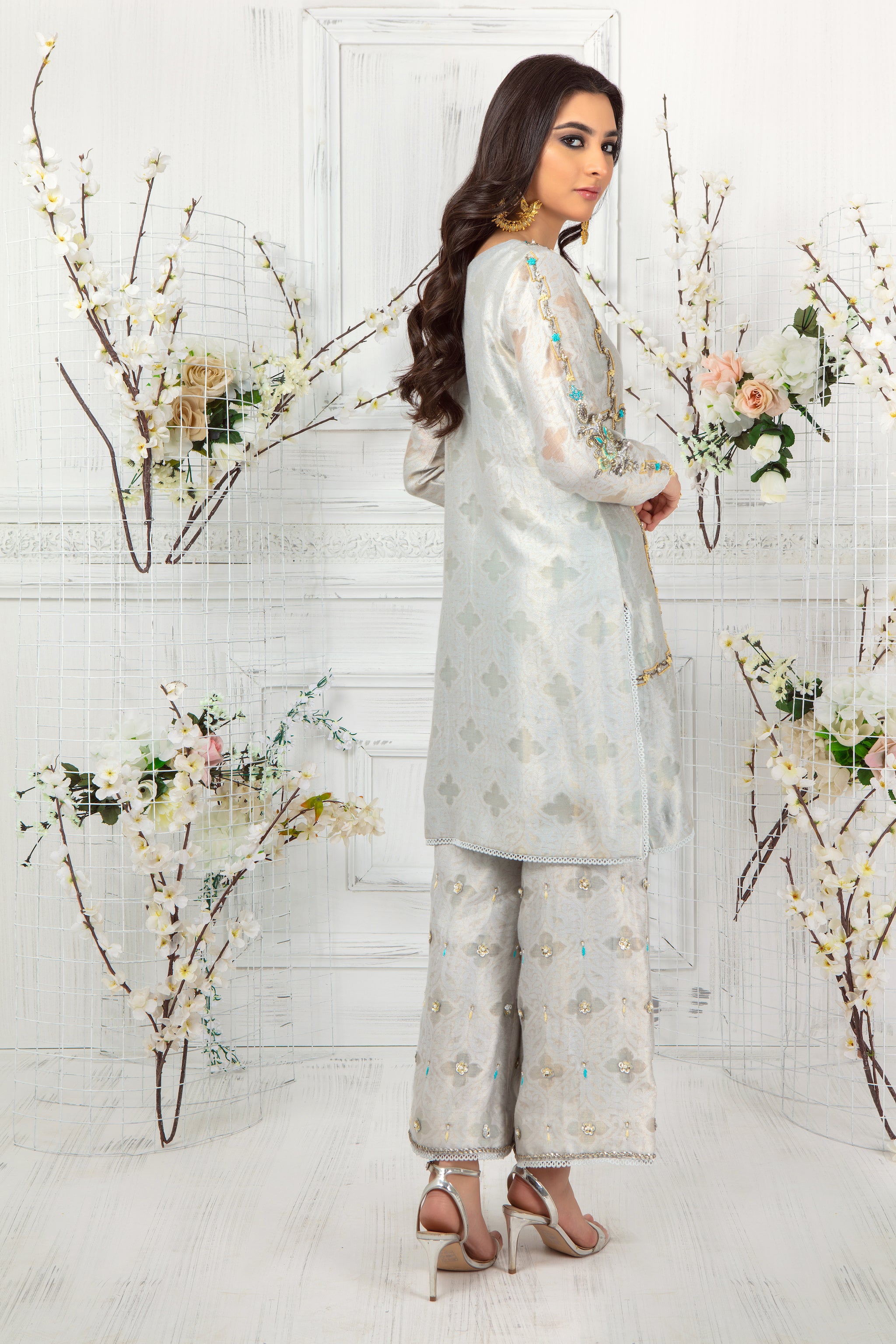 Moon Glow | Pakistani Designer Outfit | Sarosh Salman