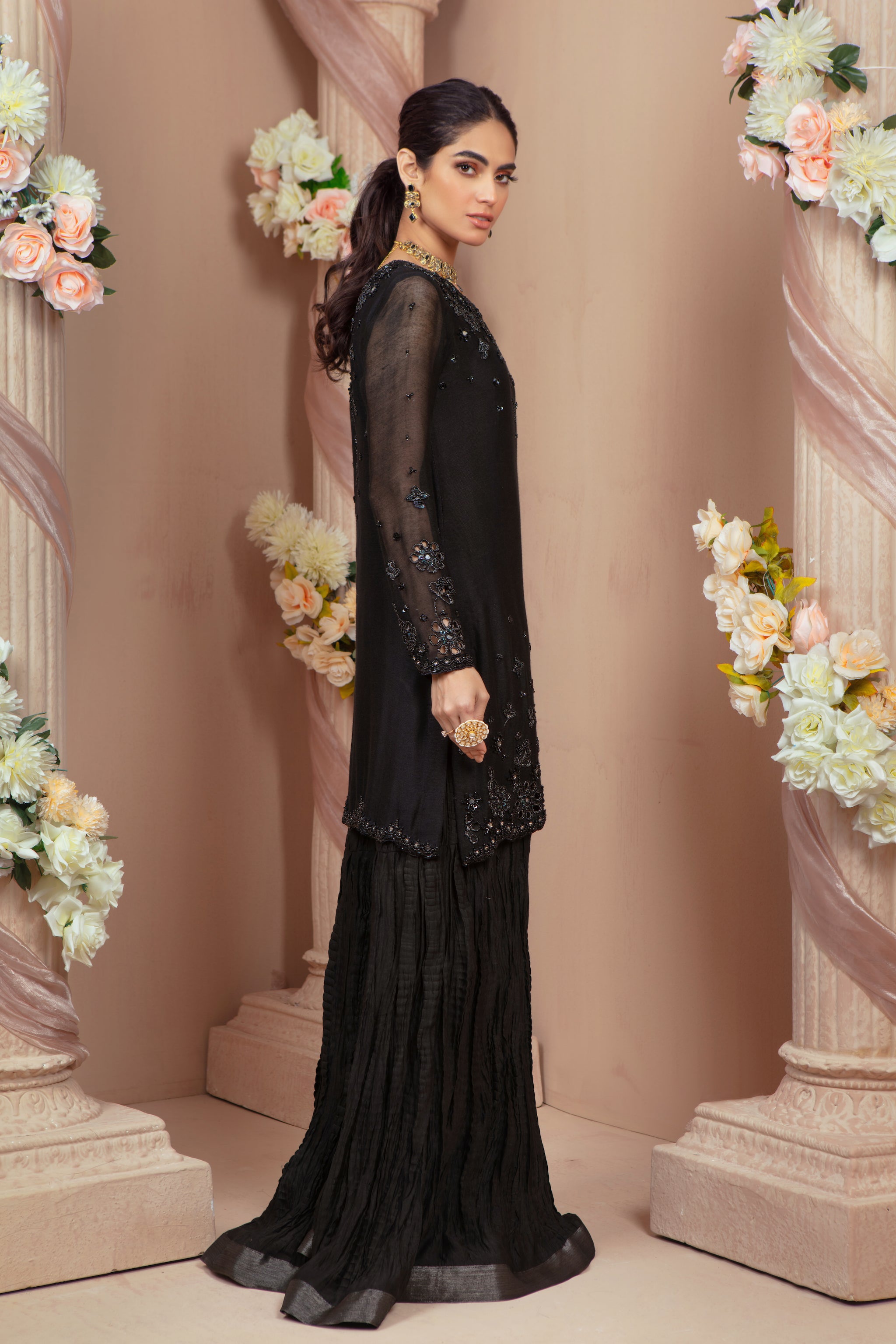 Elle | Pakistani Designer Outfit | Sarosh Salman