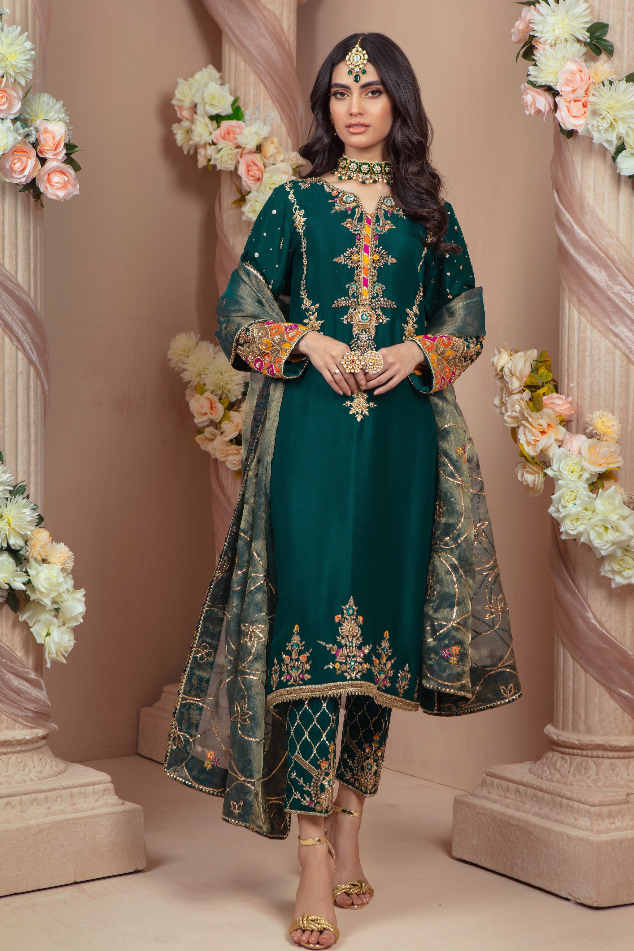 Laana | Pakistani Designer Outfit | Sarosh Salman