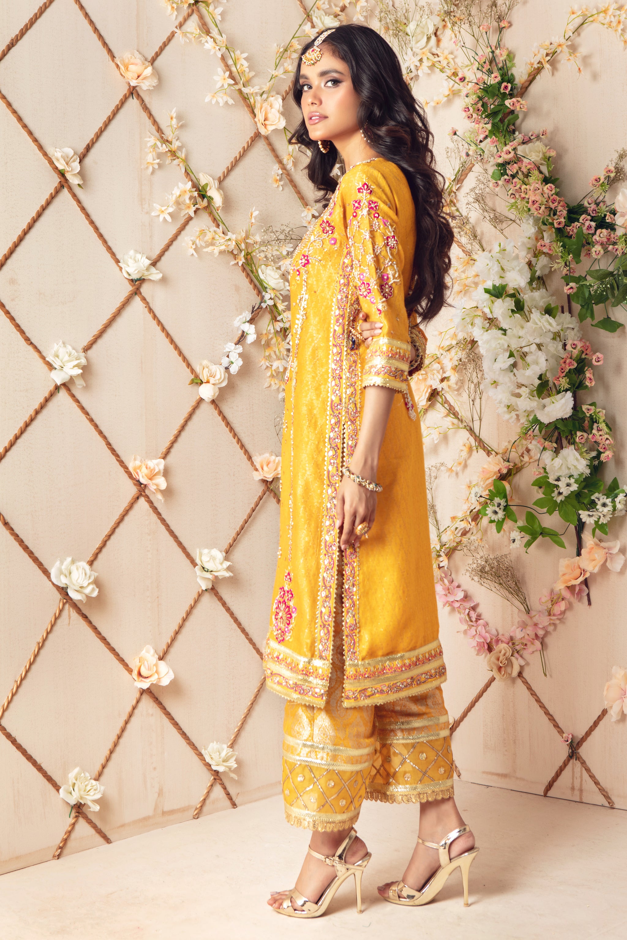 Mehr | Pakistani Designer Outfit | Sarosh Salman
