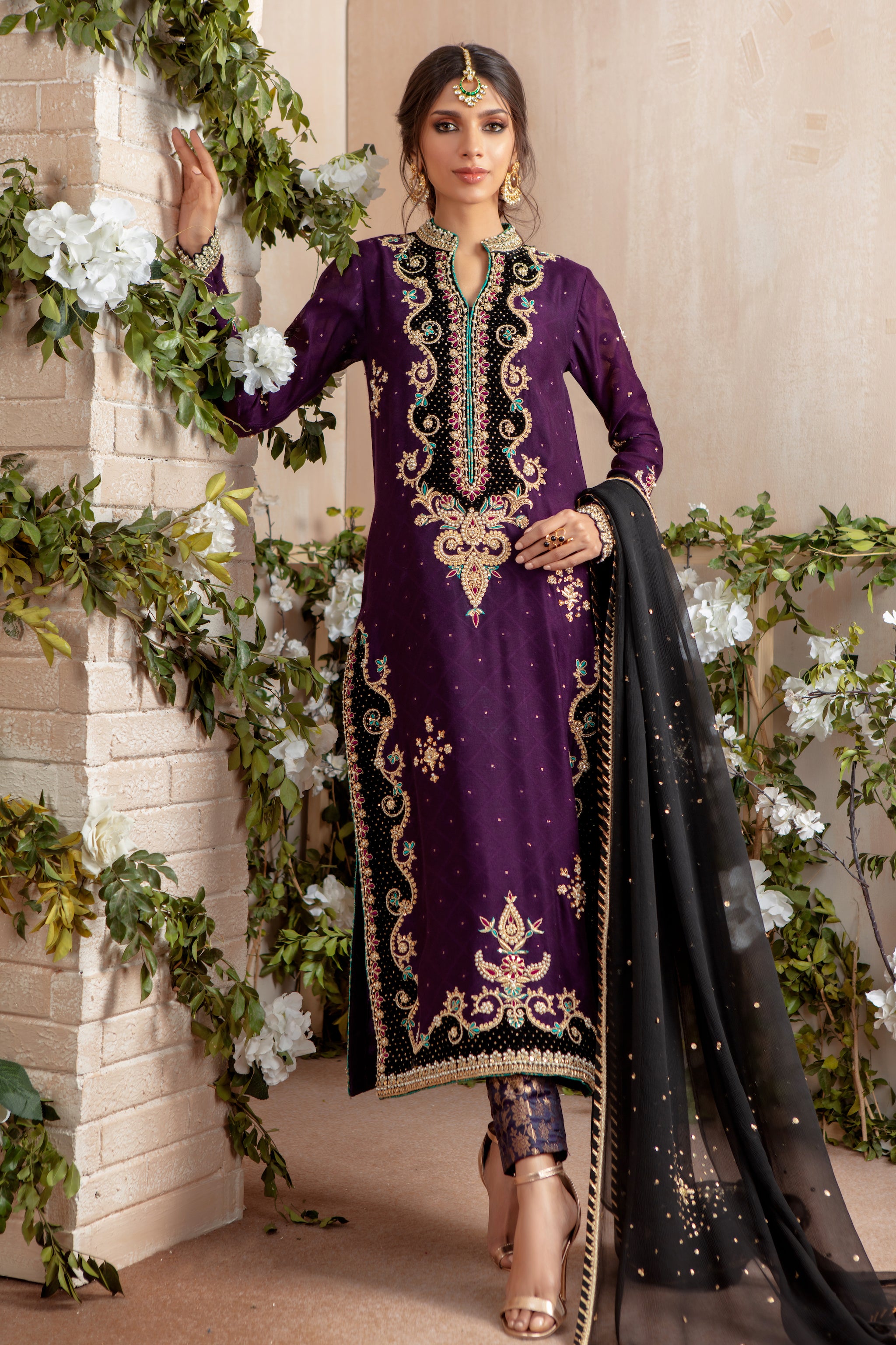 Vida | Pakistani Designer Outfit | Sarosh Salman